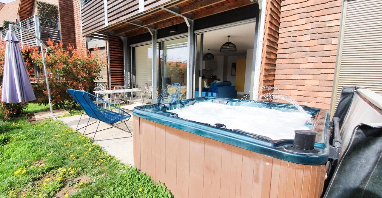 شقة Open Sun Avec Jacuzzi Privatif Et Parking Prive سارلا لا كانيدا المظهر الخارجي الصورة